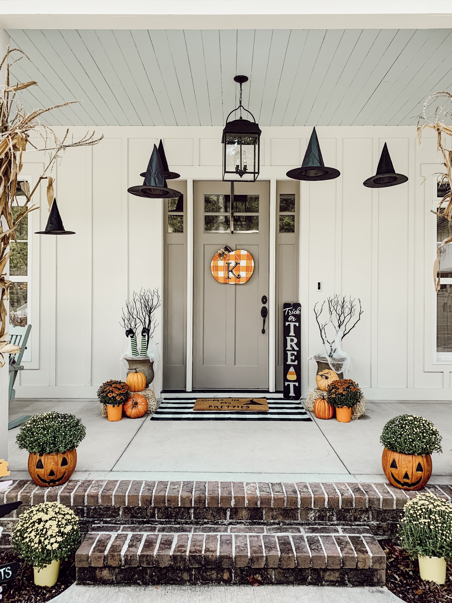 Spooky Porch with Old Time Pottery | Southern Surroundings